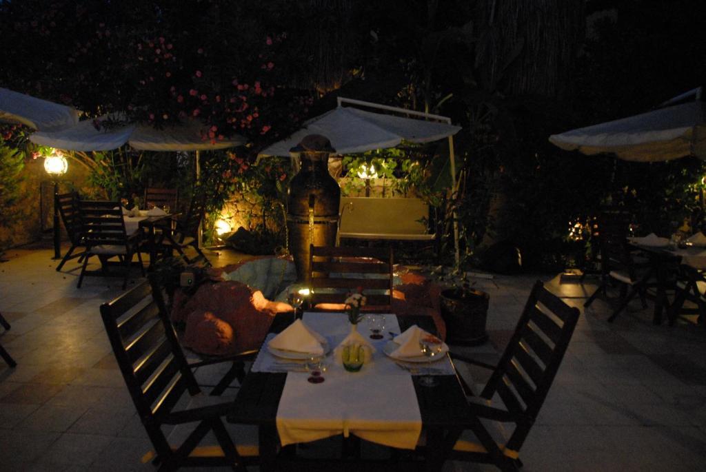 Kaleici Lodge Aparts Antalya Extérieur photo